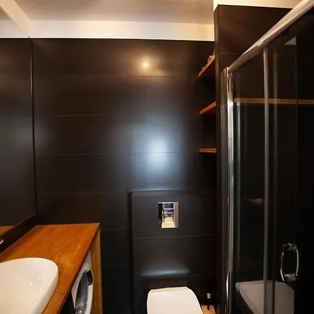 Black Pearl Centrum *