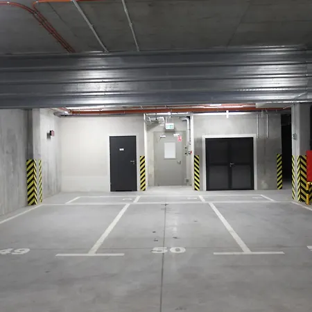 Black Pearl Centrum *